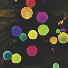 Colorful microparticles